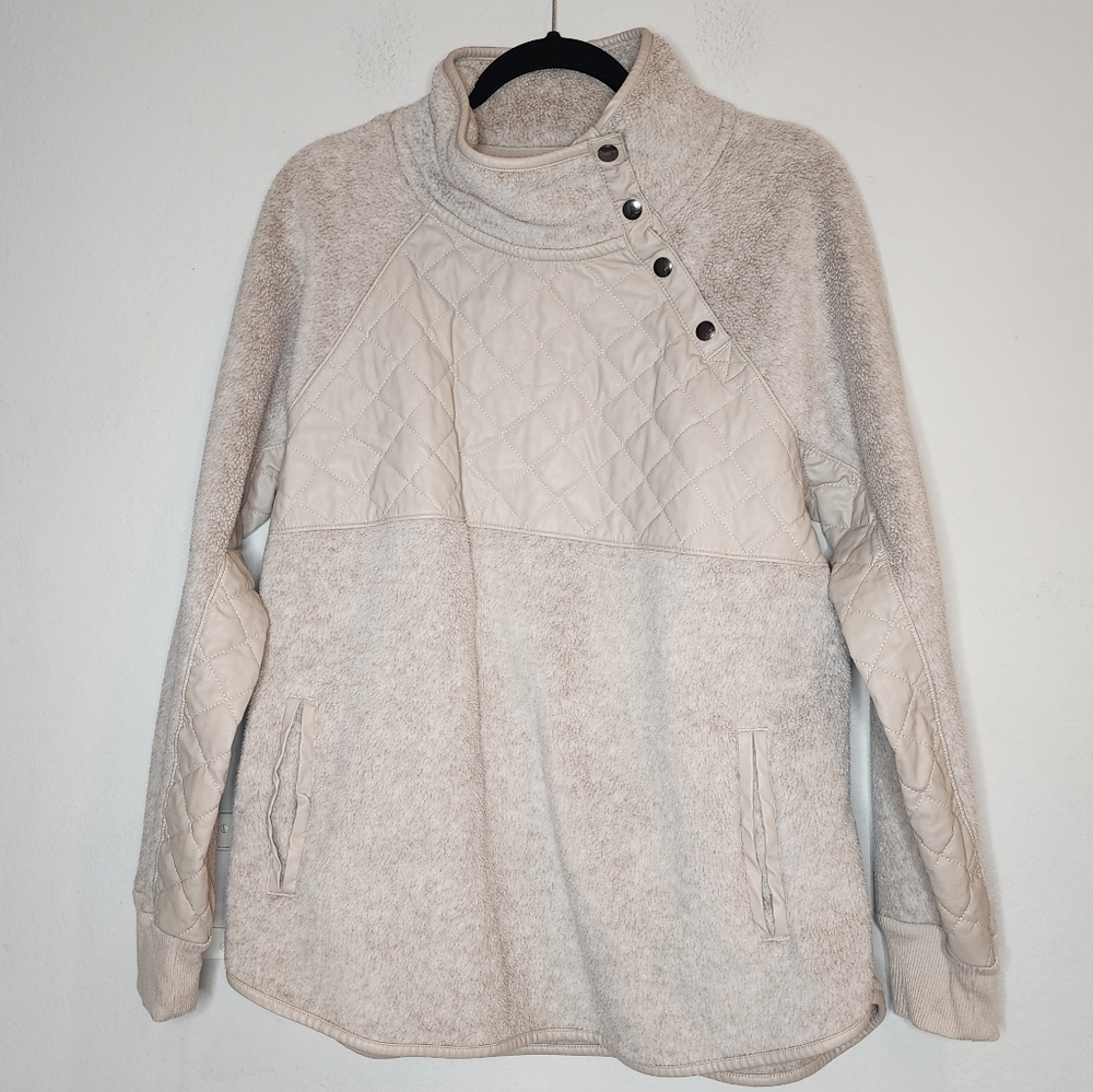 Abercrombie & Fitch Asymmetrical Snap-Up Sherpa Fleece Mixed Media Quilted Large